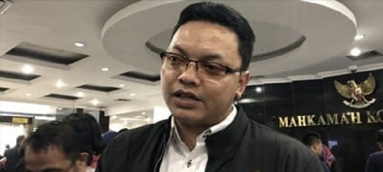 berkomentar